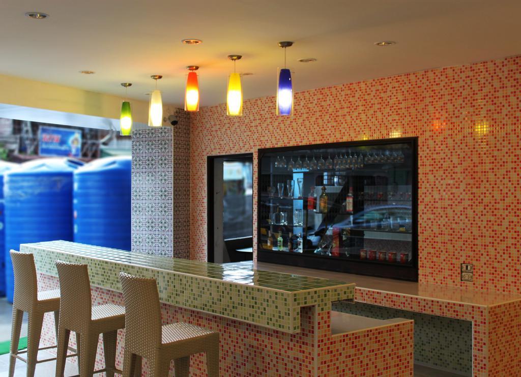 Krabi City Seaview Hotel Zewnętrze zdjęcie